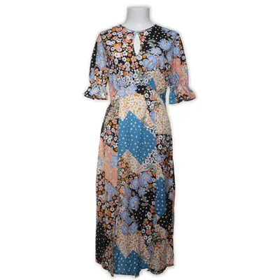 Klänning (Blå, Svart, Flerfärgad) från Influence Polyester