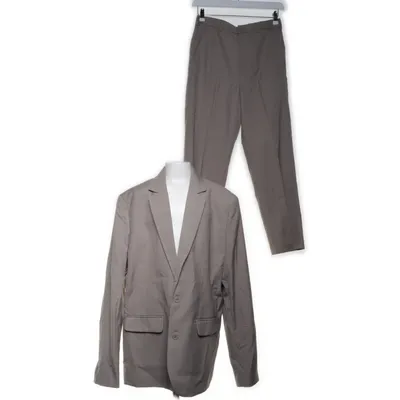Jakkesæt (Beige) fra H&M Polyester, Viscose