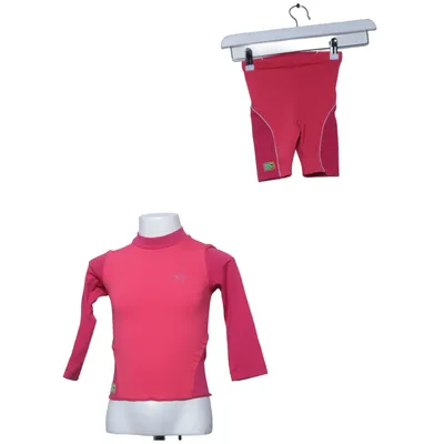 Base layer (Pink) from Aussies Finest Polyester