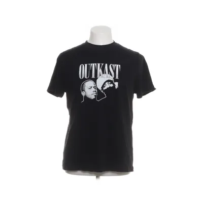 T-shirt (Svart, Flerfärgad) från Outcast Bomull