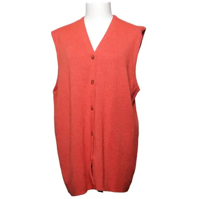 Väst (Röd) från Olsen Collection