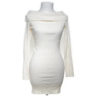 Robe (Blanc) de H&M Polyamide, Polyester, Viscose