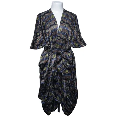 Omlottklänning (Mantsho) från Mantsho x H&M