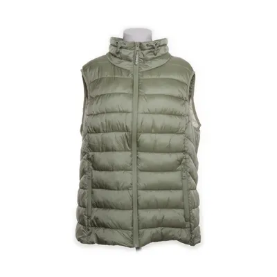 Outer vest (Green) from Cecil Nylon
