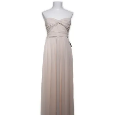 Aftonklänning (Dreamy bustier gown) från NLY Eve Polyester