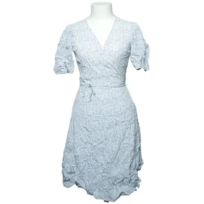 Slå-om-kjole (Blå, Hvid) fra Vero Moda Viscose