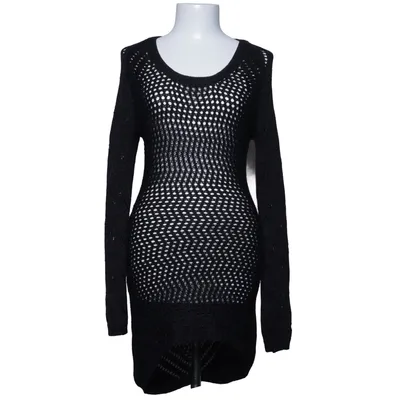 Robe (Noir) de Size 8 Needle Acrylique, Polyamide