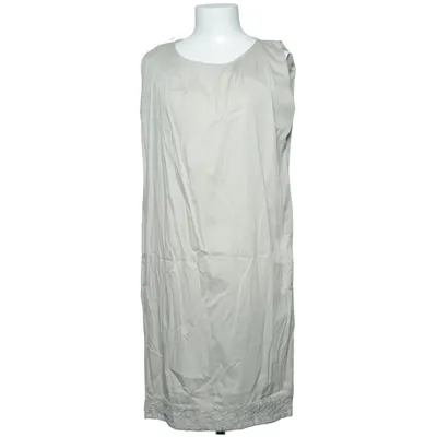 Robe (Beige) de Cobra