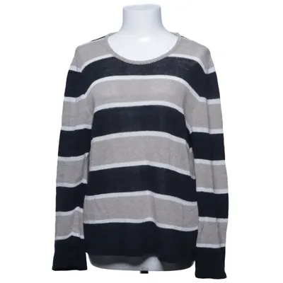 Sweater (Black, Beige, White) from Ann Linderhjelm
