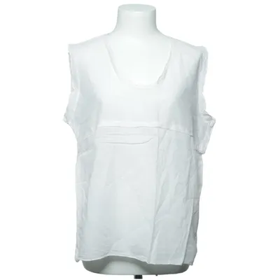 Top (White) from Boomerang