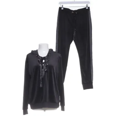 Mjukisset (Svart) från Hunkemöller