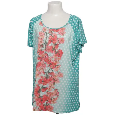 Topp (Grön, Vit, Röd) från Himmelblau Couture by Lola Paltinger