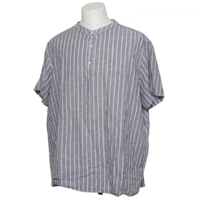 Farfarströja (Grå, Vit) från Manguun