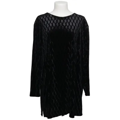 Top (Black) from Habella Elastane, Polyester