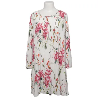 Robe (Blanc, Rouge, Vert) de Perla Nera