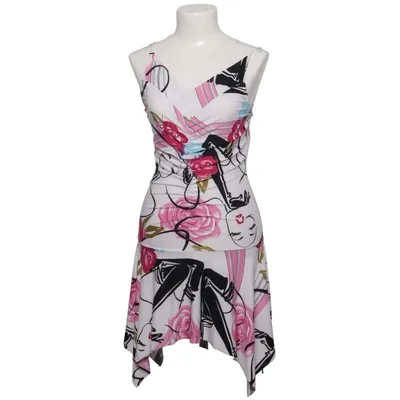 Robe (Blanc, Rose, Noir) de Yoko