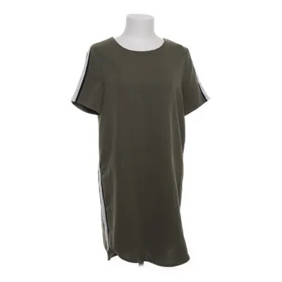 Klänning (Grön, Vit, Svart) från Airdate