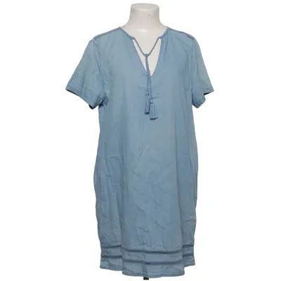 Robe en jean (Bleu) de Mango Denim & Tees