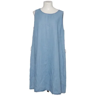 Denim dress (Blue) from Miss Via Lyocell