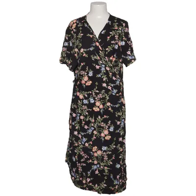Slå-om-kjole (Sort, Flerfarvet) fra Janina Curved Viscose