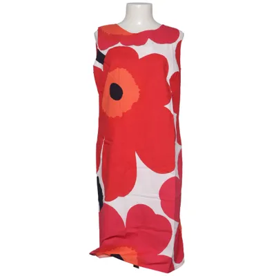Klänning (Röd, Rosa, Orange, Svart, Vit) från Marimekko Bomull