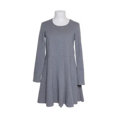 Klänning (Grå) från Temple