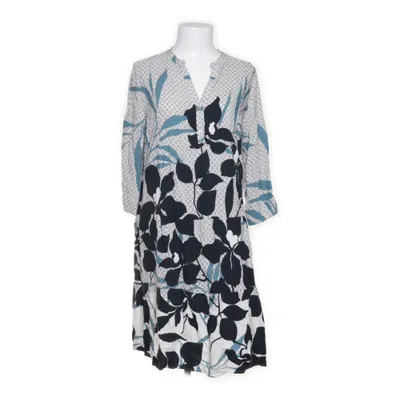 Klänning (Vit, Svart, Grön) från Milano