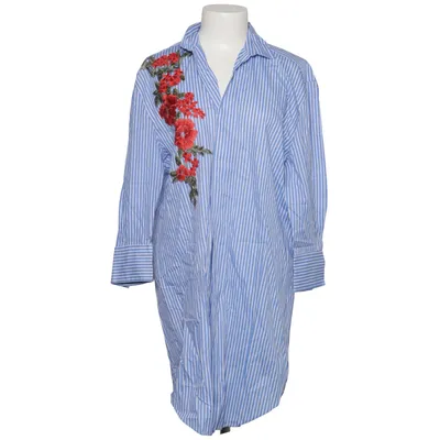 sachin and babi light blue dress Preowned floral embroidered dress. Size EUR XS Condition: very good R690  Disclaimers: We sell pre-loved clothing and are not affiliated with or  endorsed by any of the brands featured. All trademarks, logos