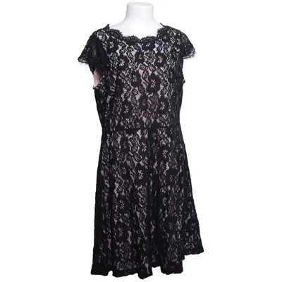 Klänning (Svart, Rosa) från Vero Moda Polyester