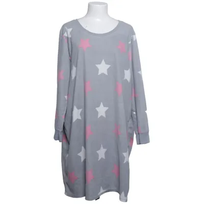 Natkjole (Grå, Hvid, Pink) fra Janina Curved