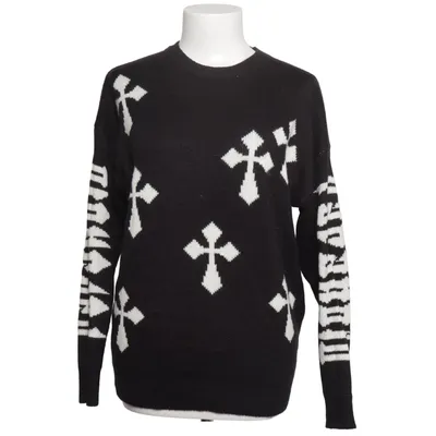 Sweater (Black, White) from Black Squad Acrylic