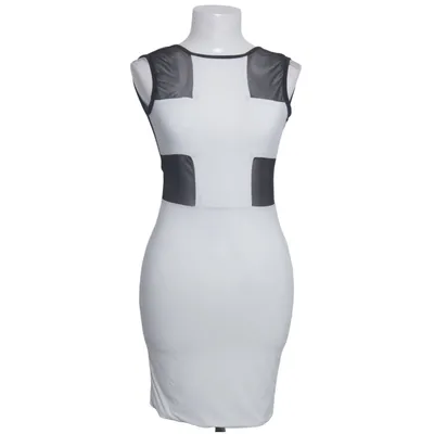 Robe (Noir, Blanc) de Young Blood Élasthane, Polyester
