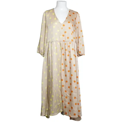 Kjole (EvelinaGZ dress M20) fra Gestuz Genanvendt polyester, Viscose