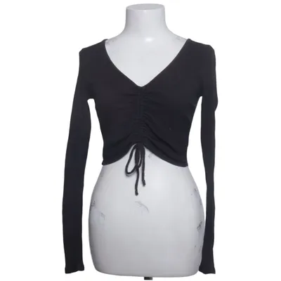 Crop top (Black) from Emory Park