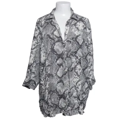 Blus (Grå, Vit, Svart) från River Island Plus Viskos