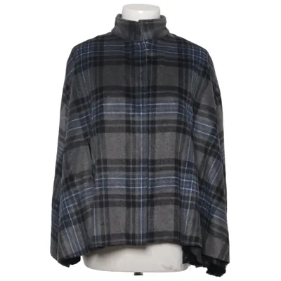 Cape (Grau, Blau, Schwarz) von Dragonfly