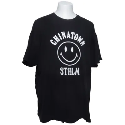 T-shirt (Sort, Hvid) fra Chinatown market Bomuld