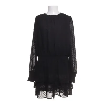 Klänning (Svart) från Loavies