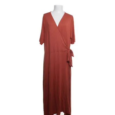Maxi jurk (Oranje) van ONLY Carmakoma Viscose