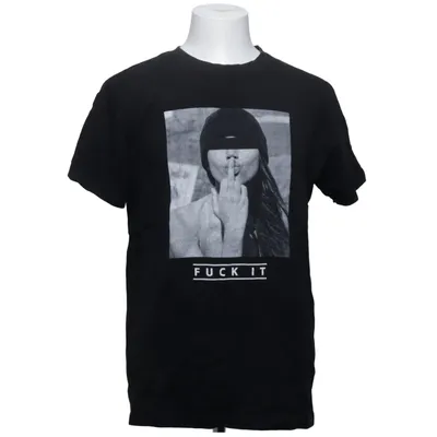 T-shirt (Svart) från Mister Tee