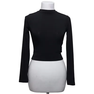 Langarmshirt (Schwarz) von Trendyol Elasthan, Polyester