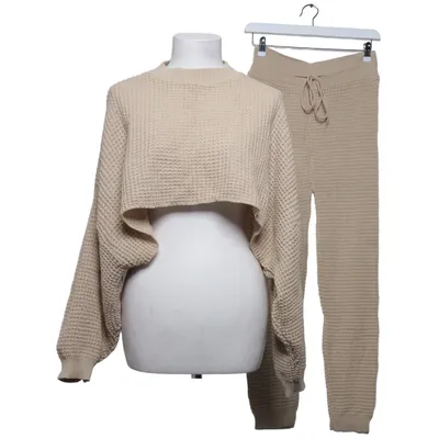 Loungewear (Beige) van Parisian Acryl