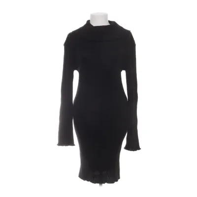 Robe à col roulé (Noir) de Nicowa