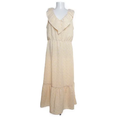 Maxi dress (White, Orange, Red) from Inspired by Veritas Polyester