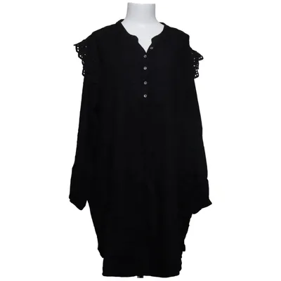 Tunika (Yvette Tunic) från Cassiopeia Viskos