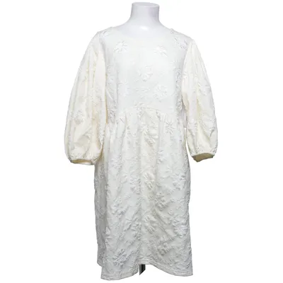 Klänning (Beige) från Bubbleroom Occasion Polyester