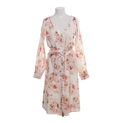 Jurk (V-neck Balloon Sleeve Dress) van Karo Kauer x NA-KD Polyester