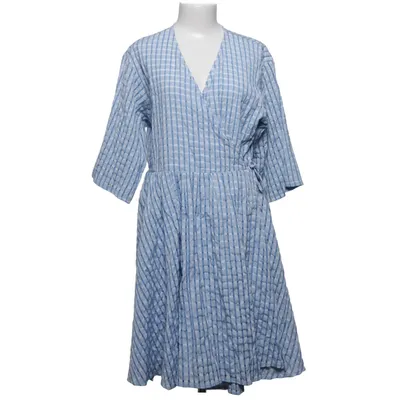 Slå-om-kjole (Blå, Hvid) fra Noella Bomuld, Polyester, Viscose