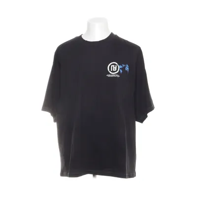 T-shirt (Black) from No Art