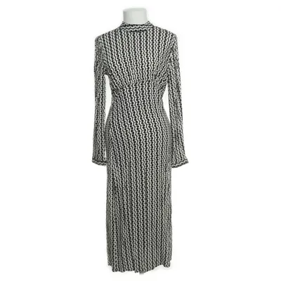 Maxi dress (Black) from About You